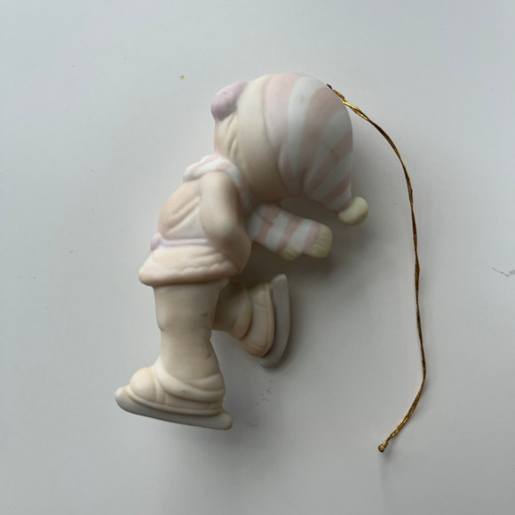 Precious Moments Dropping in for Christmas Ornament 1982 Vintage E-2369 - Picture 11 of 12